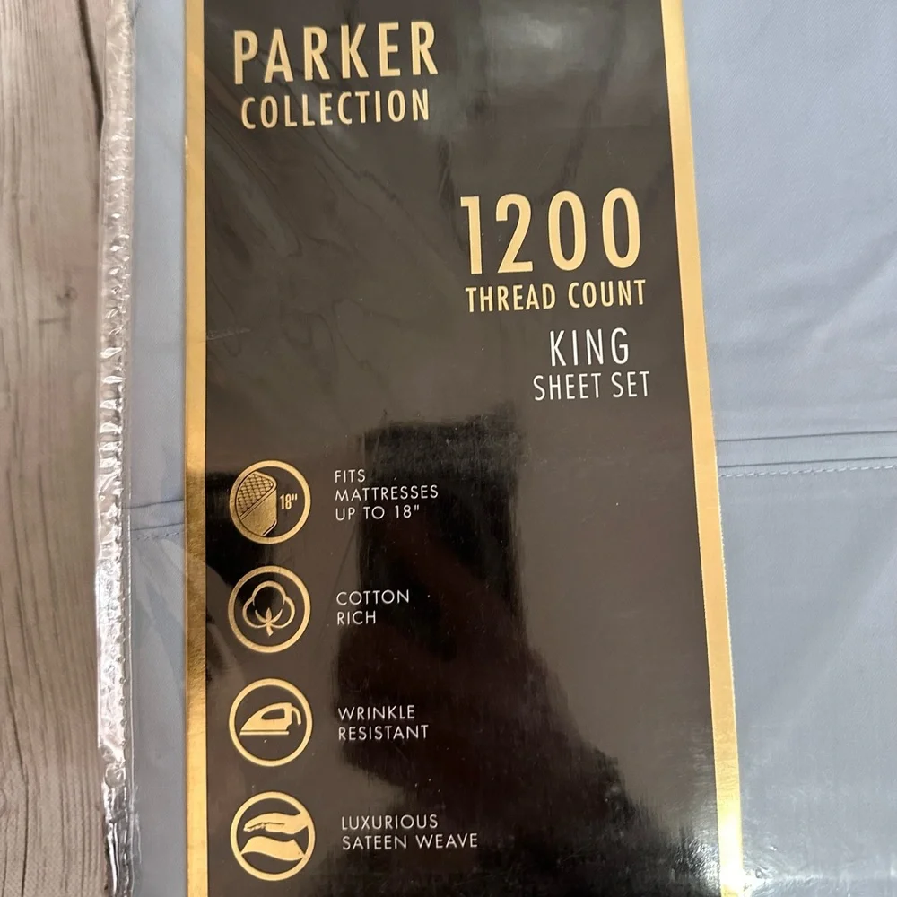 Parker Collection Blue King Size 4 Piece Sheet Set 1200 Thread Count New